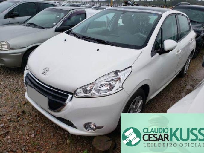 PEUGEOT 208 16/16