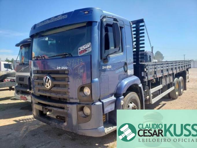 VOLKSWAGEN CONSTELLATION 11/12